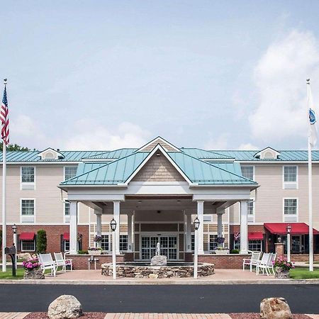 Comfort Inn & Suites Sturbridge-Brimfield Eksteriør billede