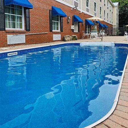 Comfort Inn & Suites Sturbridge-Brimfield Eksteriør billede
